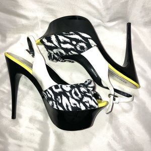 Bebe Roxanne Heels size 9